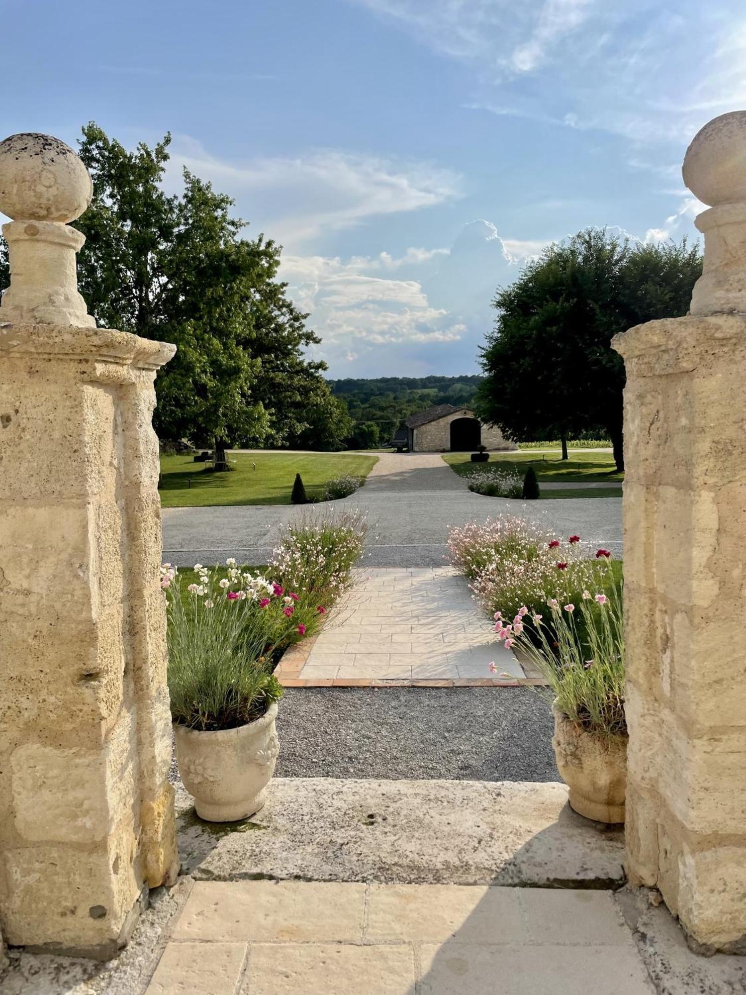 Chateau Masburel Bed & Breakfast Fougueyrolles Dış mekan fotoğraf